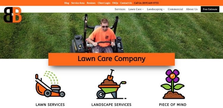 Professionally Mowed Lawn Backyard after a mowing service.